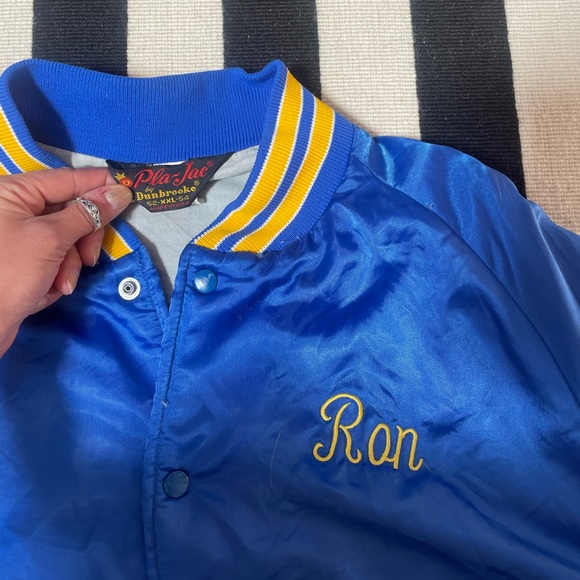 Vintage Embroidered Bomber Jacket - Picture 2 of 4